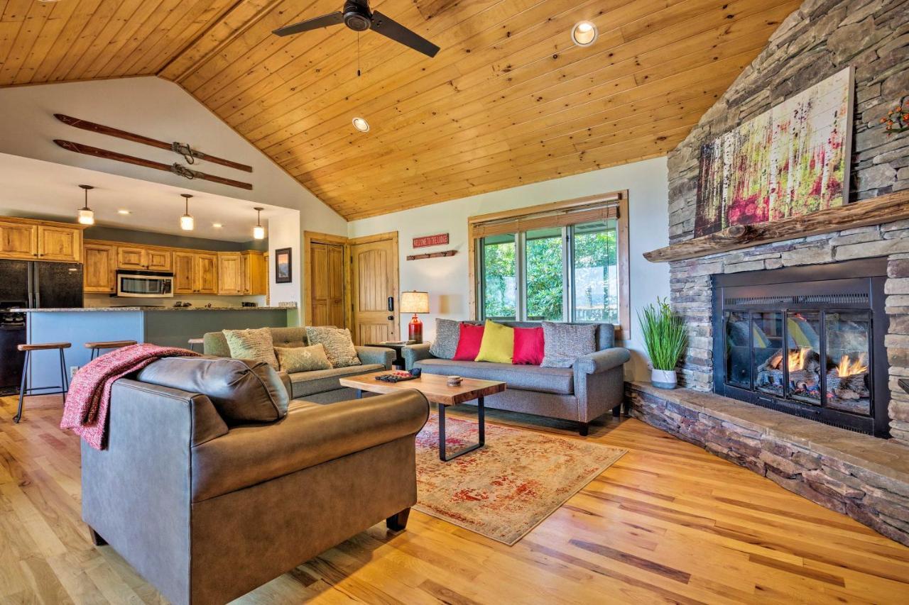 Cabin With Hot Tub And Mountain Views Less Than 5 Mi To Boone ブローイング・ロック エクステリア 写真