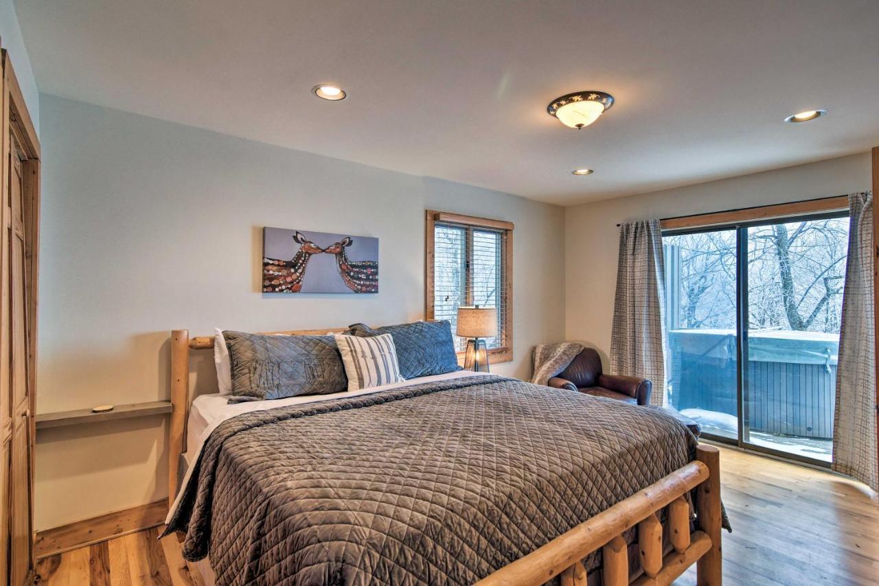 Cabin With Hot Tub And Mountain Views Less Than 5 Mi To Boone ブローイング・ロック エクステリア 写真